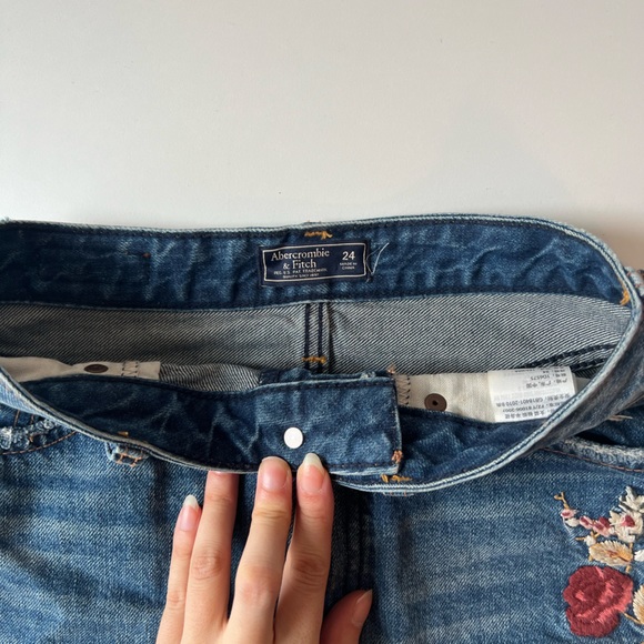 Abercrombie denim skirt - Picture 2 of 2